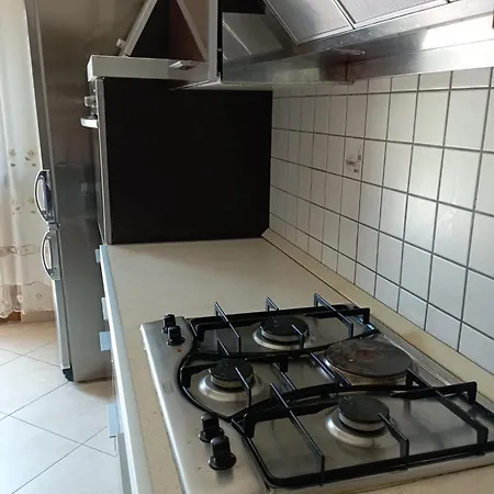 Stanze Vicino Al Mare - Miraka 3*