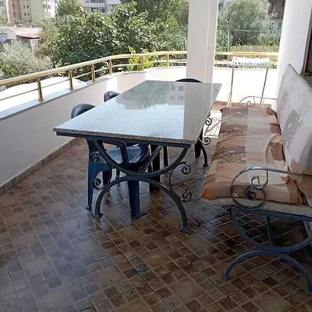 Stanze Vicino Al Mare - Miraka 3*